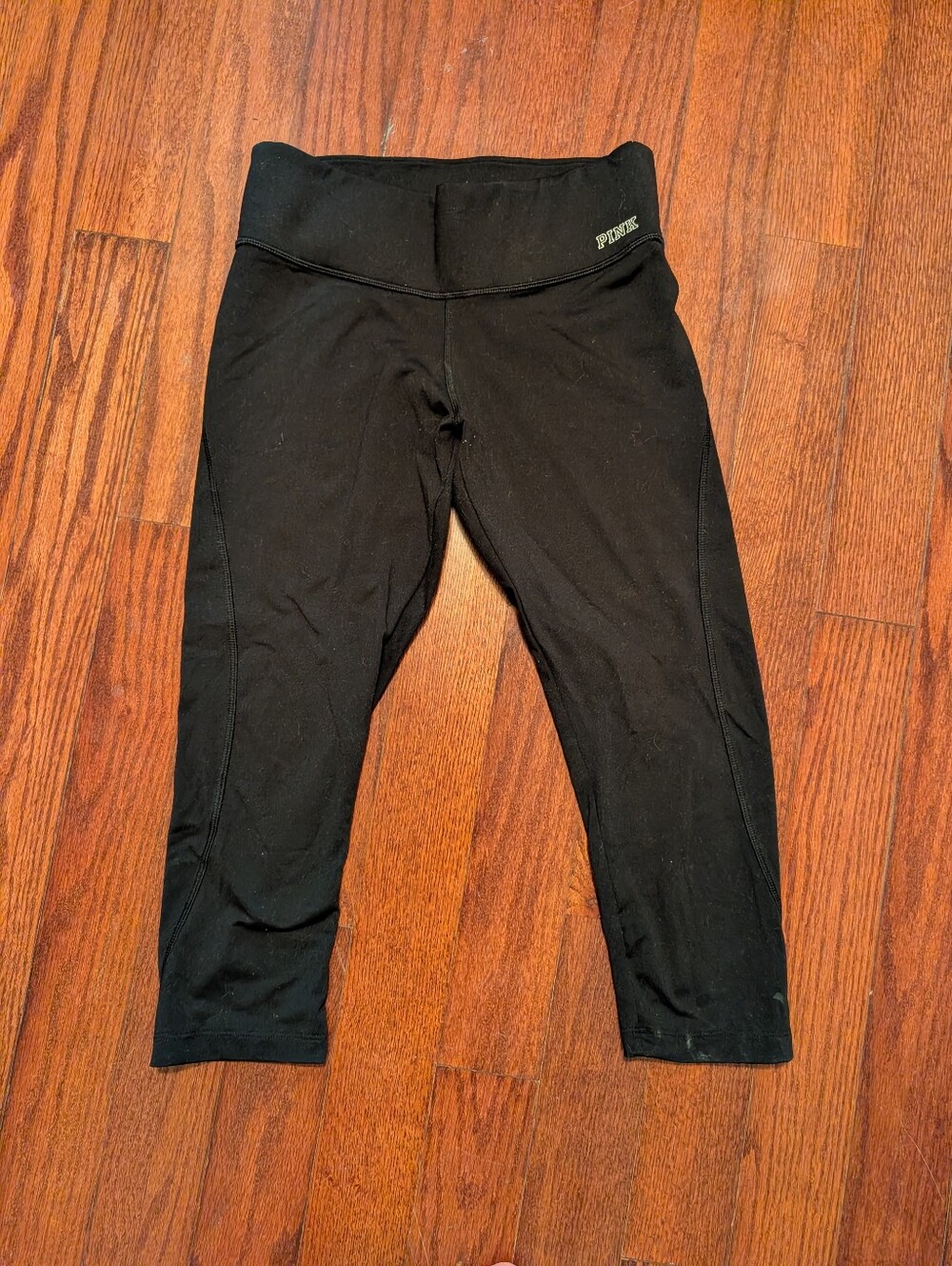 Victoria's Secret PINK Black Capri Leggings